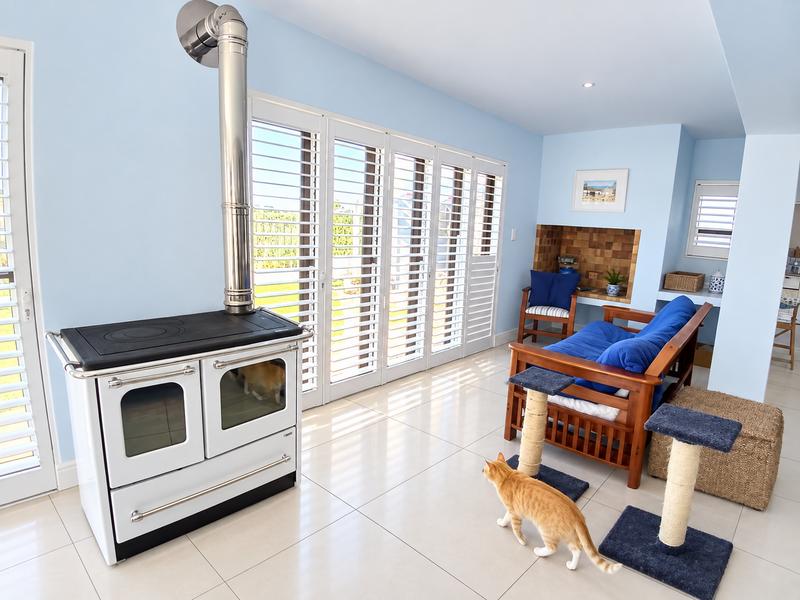 3 Bedroom Property for Sale in Stilbaai Wes Western Cape